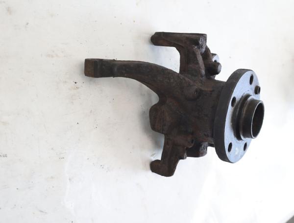Achsschenkel vorn rechts 7D0407258A VW T4 Bus