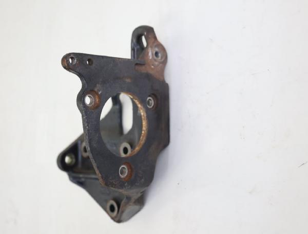 Aggregatehalter 074130147C VW T4 Kasten