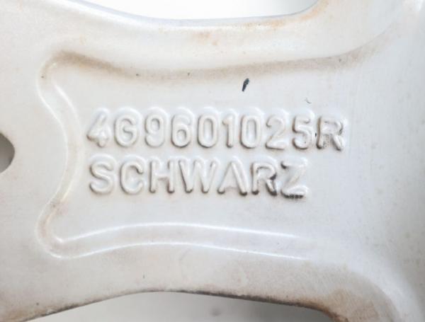 Felge Alu/Leichtmetall vorn rechts 4G9601025R Audi A6 Avant C7
