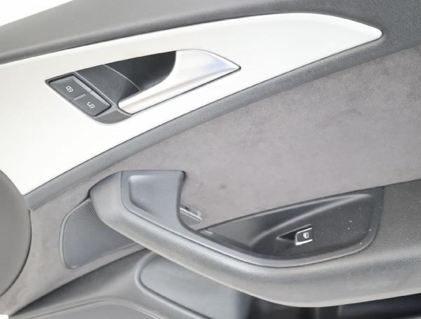Türverkleidung innen 4G1867022A Audi A6 Avant C7