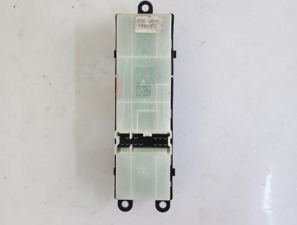 Schalter Fensterheber vorn links 80961EB370 Nissan PATHFINDER R51
