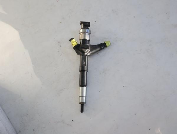 Einspritzduese (Diesel) Zylinder 2 16600EC00A Nissan PATHFINDER R51