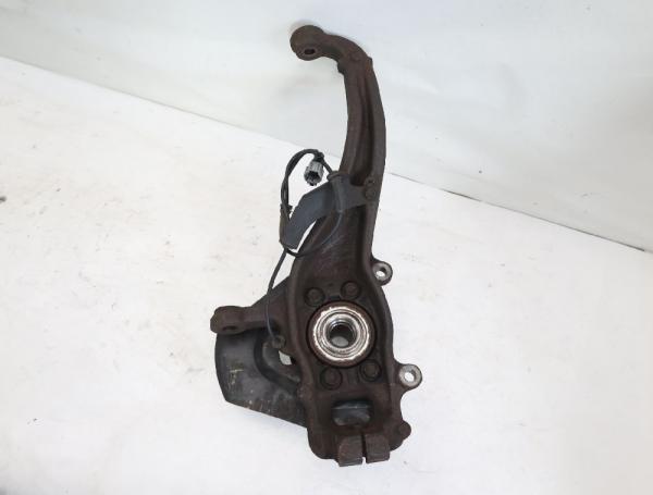 Achsschenkel vorn rechts 400145X00C Nissan PATHFINDER R51