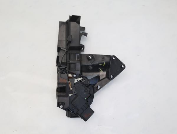 Türschloß vorn links 3M5AR21813ET Ford FOCUS 2 Turnier