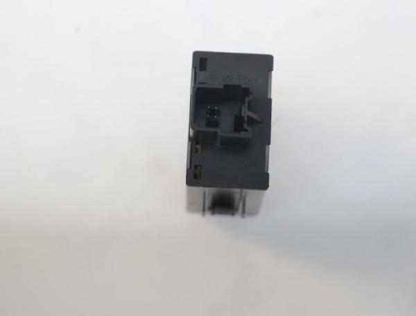 Schalter Sitzheizung 8V4T19K314AB Ford FOCUS 2 Turnier
