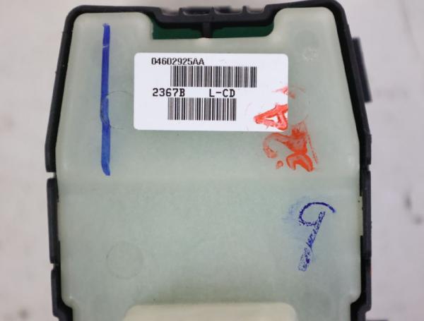 Schalter Fensterheber vorn links 04602925AA Chrysler SEBRING CABRIO JS