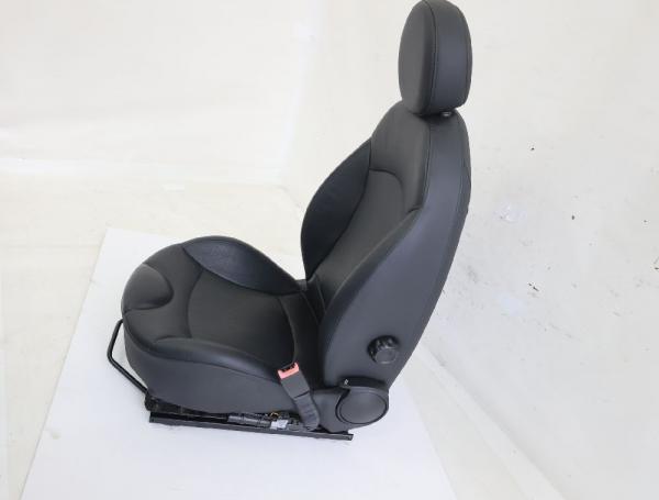 Sitz vorn rechts 52107229558 MINI CLUBMAN R55