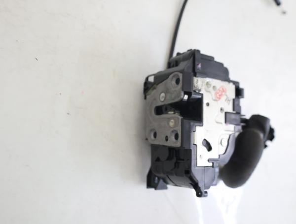Türschloß hinten links 825030002R Renault MEGANE 3 BZ