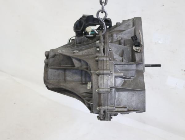 Getriebe 6 Gang 320106038R Renault MEGANE 3 BZ