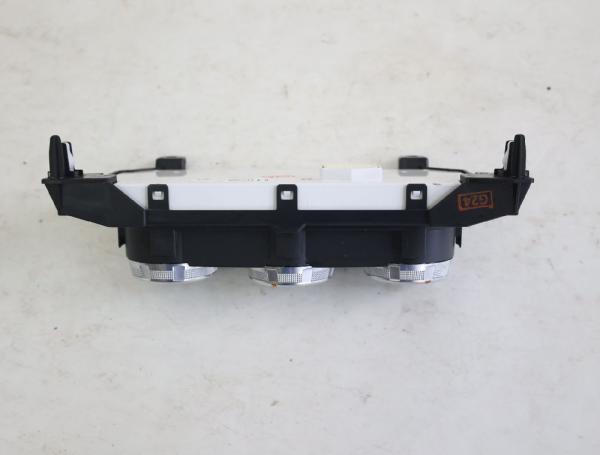 Klimabedienteil C4DG7N Mazda 2 DL