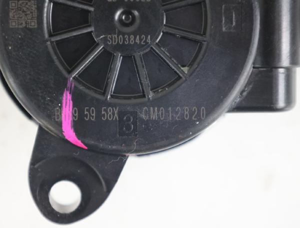 Fensterheber-Motor vorn links CM012820 Mazda 2 DL