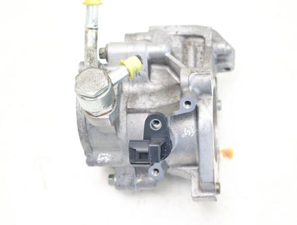 Vakuumpumpe PE2718G00 Mazda 2 DL