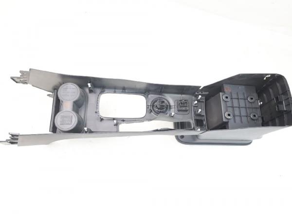 Mittelkonsole 8011B154 Mitsubishi OUTLANDER 3 AWD