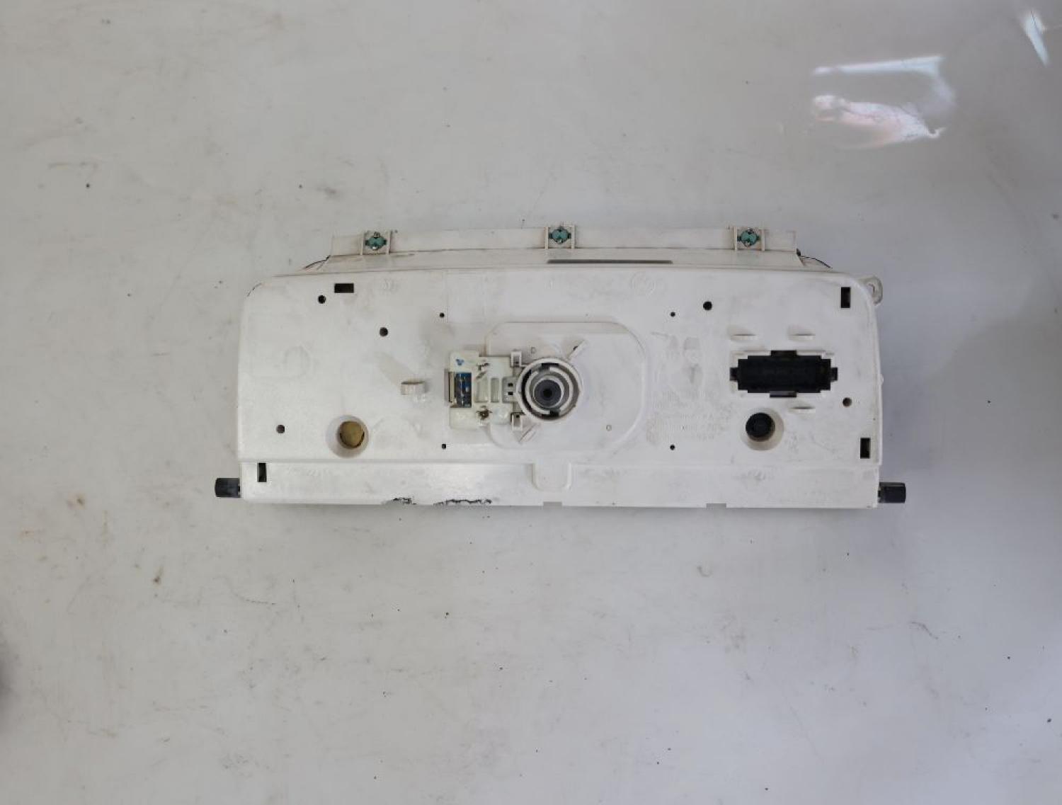Kombiinstrument 701919033DM VW T4 Bus