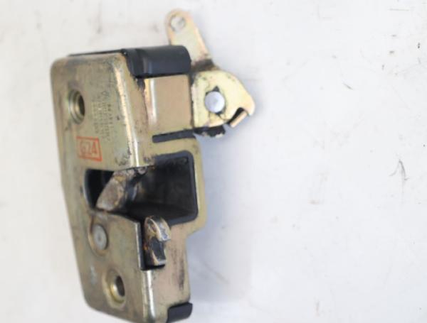Türschloß hinten rechts 701843604A VW T4 Bus