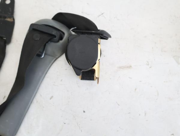 Sicherheitsgurt hinten links 703857815 VW T4 Bus