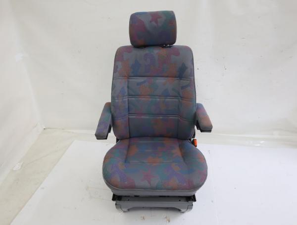 Sitz vorn rechts 701881304 VW T4 Bus