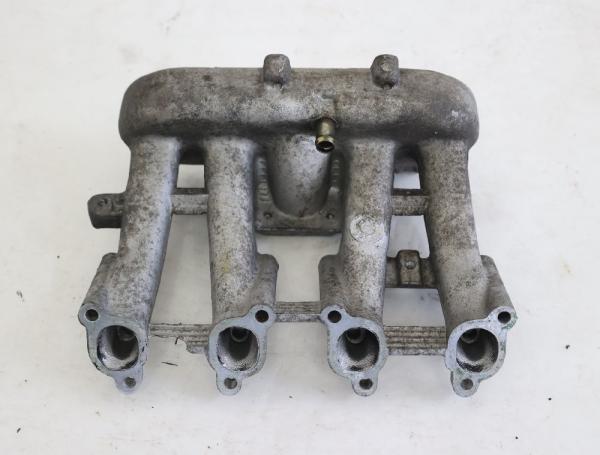 Ansaugkrümmer 030129713D VW GOLF 2