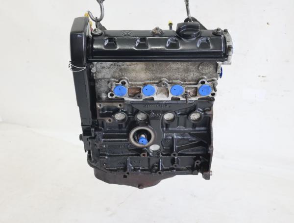 Motor Benzin Einspritzer 030103021 VW GOLF 2