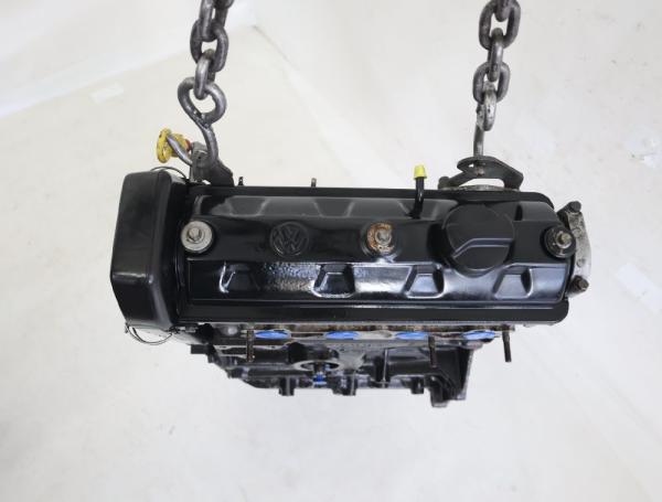 Motor Benzin Einspritzer 030103021 VW GOLF 2