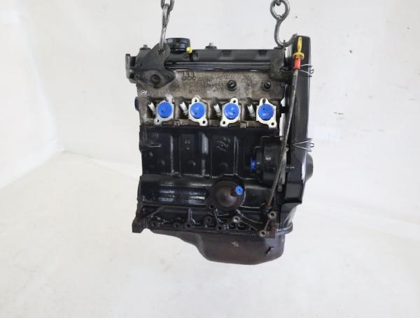 Motor Benzin Einspritzer 030103021 VW GOLF 2