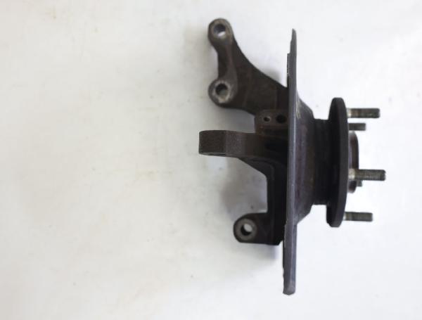 Achsschenkel vorn rechts 3870A008 Mitsubishi OUTLANDER 3 AWD