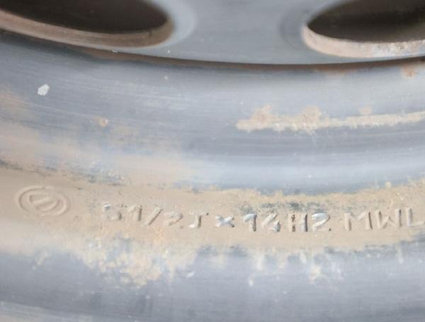 Felge Stahl hinten links 51804399 Fiat 500 312