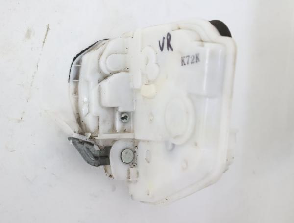 Türschloß vorn rechts H37H48R2 Mazda 3 BM