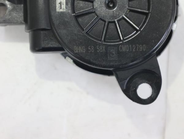 Fensterheber-Motor vorn rechts BHN95858X Mazda 3 BM