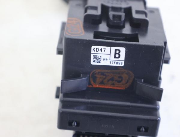 Schalter Scheibenwischer KD4766128 Mazda 3 BM
