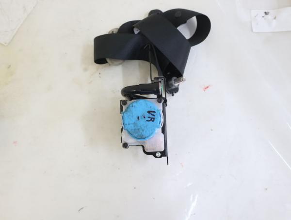 Sicherheitsgurt vorn rechts 0589P1000146 Mazda 3 BM