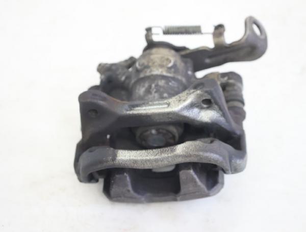 Bremssattel hinten links B4Y72699ZA Mazda 3 BM