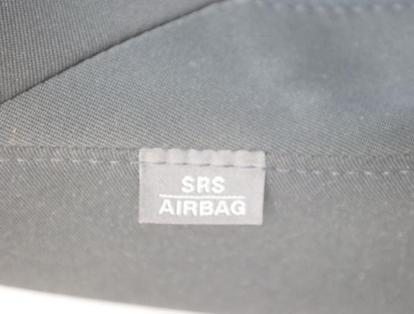 Sitz vorn rechts BJE488A00 Mazda 3 BM