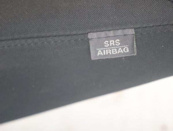 Sitz vorn links BHN988H50 Mazda 3 BM