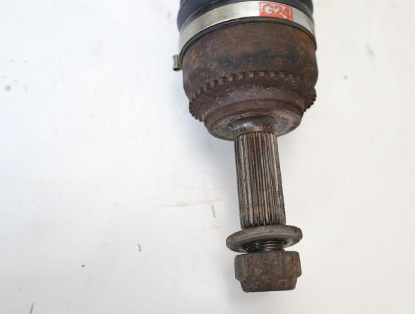 Antriebswelle vorn rechts MR953746 Mitsubishi LANCER 7 KOMBI CS