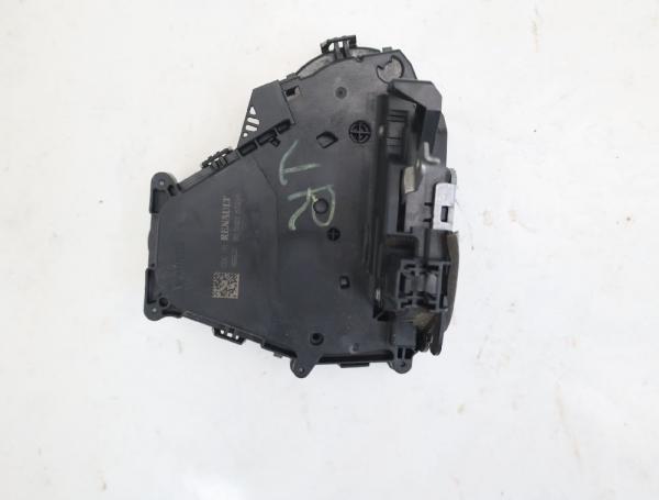 Türschloß vorn rechts 4207201200 Mercedes CITAN KASTEN W420