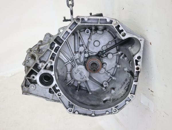 Getriebe 6 Gang 7003600500 Mercedes CITAN KASTEN W420