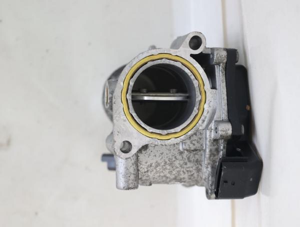 Drosselklappenstutzen 6080903100 Mercedes CITAN KASTEN W420