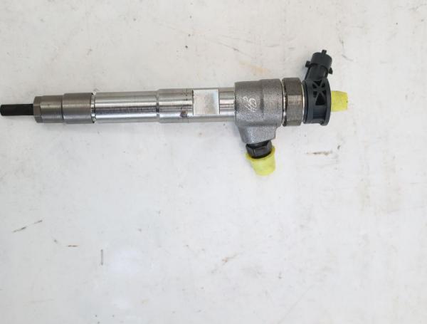 Einspritzduese (Diesel) Zylinder 1 6080700087 Mercedes CITAN KASTEN W420