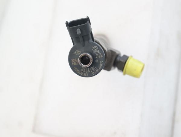 Einspritzduese (Diesel) Zylinder 4 6080700087 Mercedes CITAN KASTEN W420