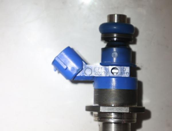 Einspritzventil E7T20271 Mazda 6 KOMBI GH
