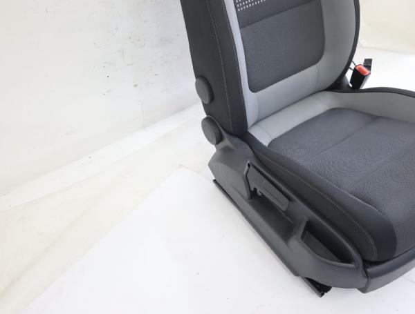 Sitz vorn rechts 1K4881106PA VW GOLF PLUS