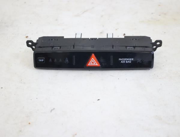 Schalter Warnblink 299113650 Hyundai i20 PB