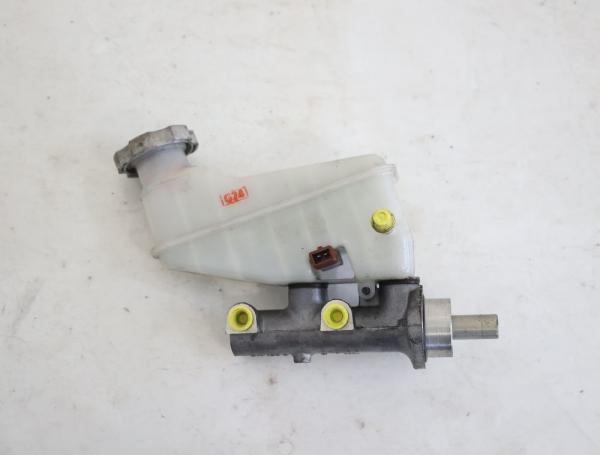 Hauptbremszylinder 585101J200 Hyundai i20 PB