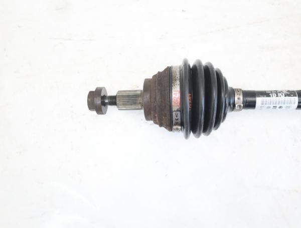 Antriebswelle vorn links 1K0407271LB VW GOLF 5