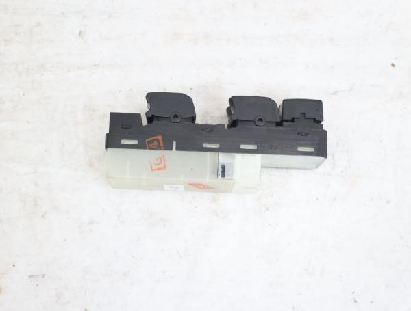 Schalter Fensterheber vorn links 3799064J20000 Suzuki GRAND VITARA 2