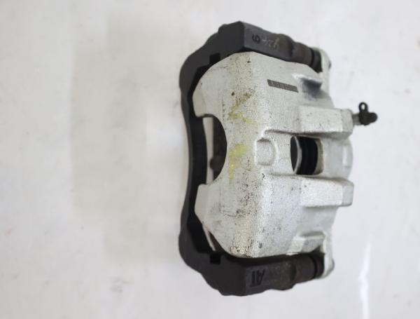 Bremssattel vorn links 5510265J04999 Suzuki GRAND VITARA 2