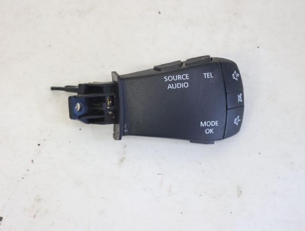 Schalter Lenkrad 255520229R Renault TALISMAN LP