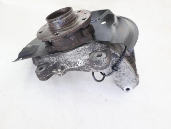 Achsschenkel vorn rechts 400100952R Renault TALISMAN LP