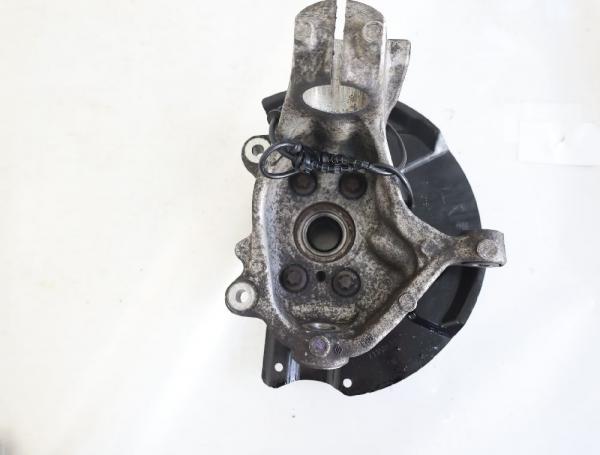 Achsschenkel vorn rechts 400100952R Renault TALISMAN LP